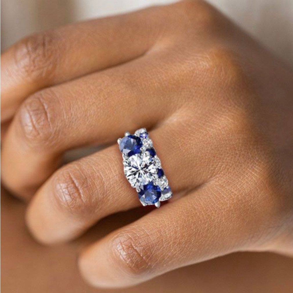 Italo White Blue Three Stone Round Cut Bridal Set 35$